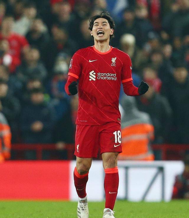 南宫体育-集结日尤文图斯调整名单以备足总杯，伤情更新环节打磨，信心回归，纪律约束更严格的简单介绍