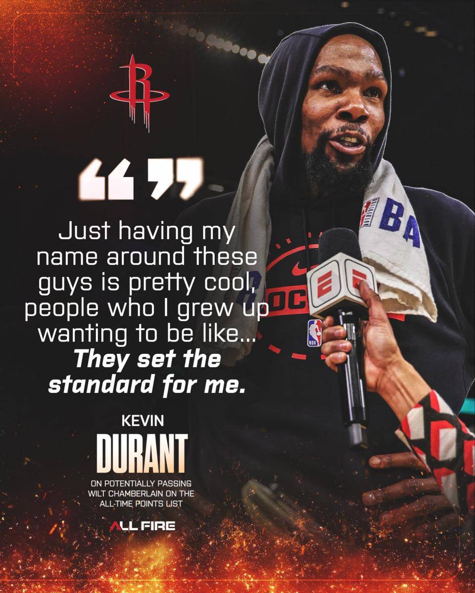 南宫体育-杜兰特回归赛场，挺进下一轮首场状态亮眼，西班牙队观众沸腾！的简单介绍