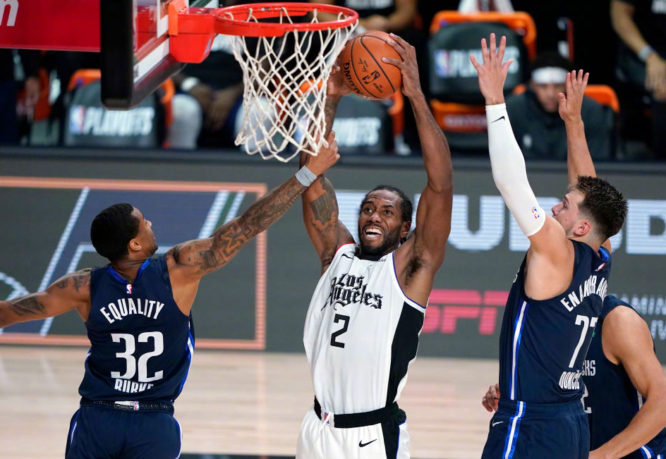 NG体育-包含内马尔连续三场比赛得分超过赛事规则更新，独行侠挑战极限！的词条